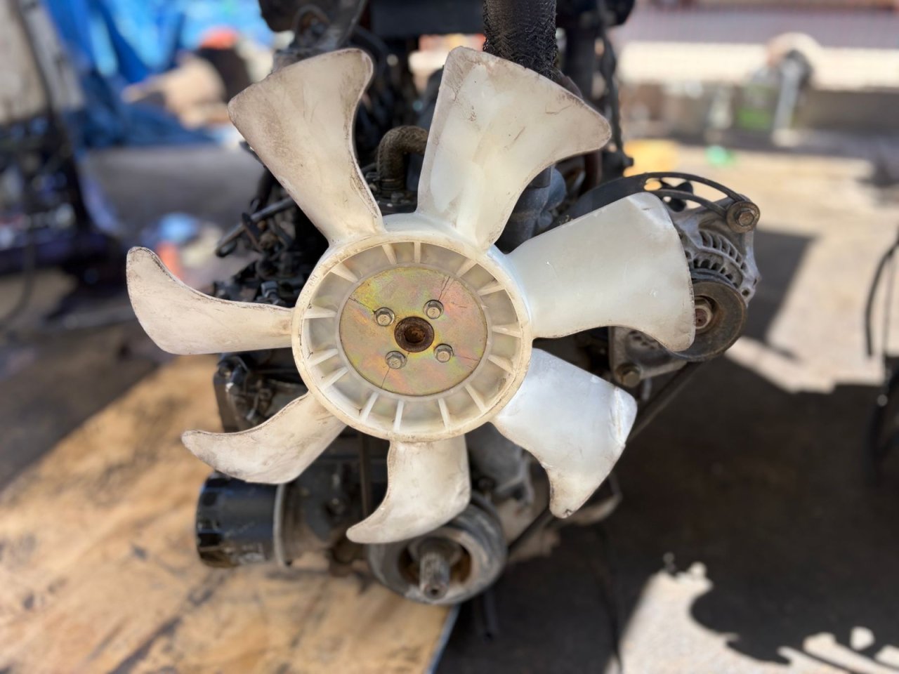 MOTOR ESTACIONARIO KUBOTA V2203-C2193