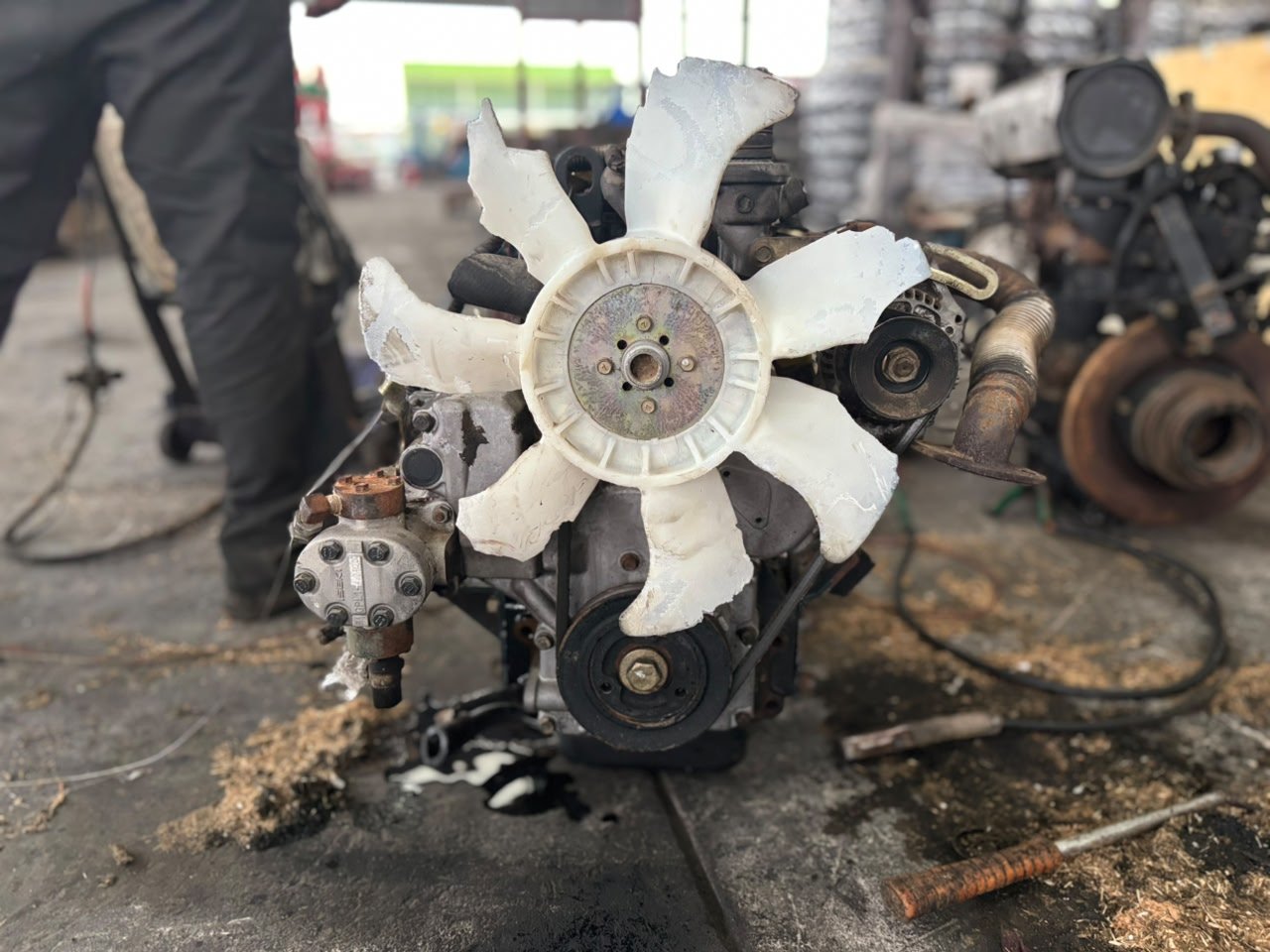 MOTOR ESTACIONARIO ISEKI E4DA-011112
