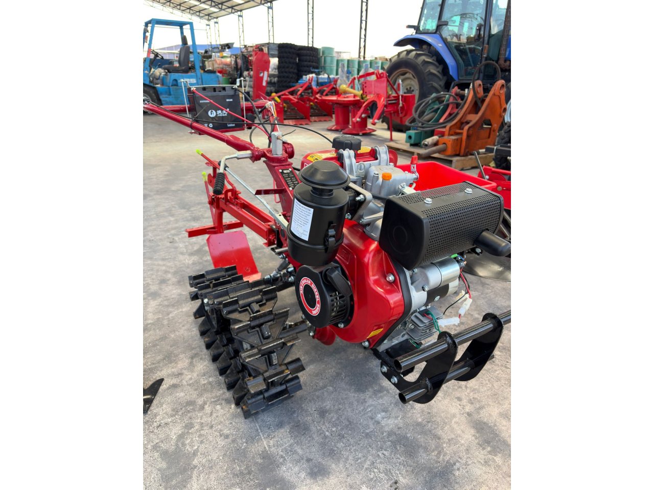 MOTOCULTOR POWER TILLER 