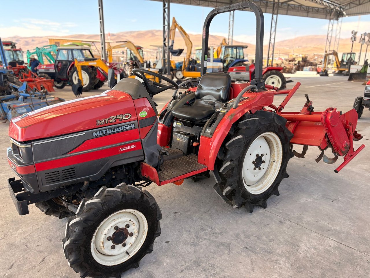 MITSUBISHI MT240