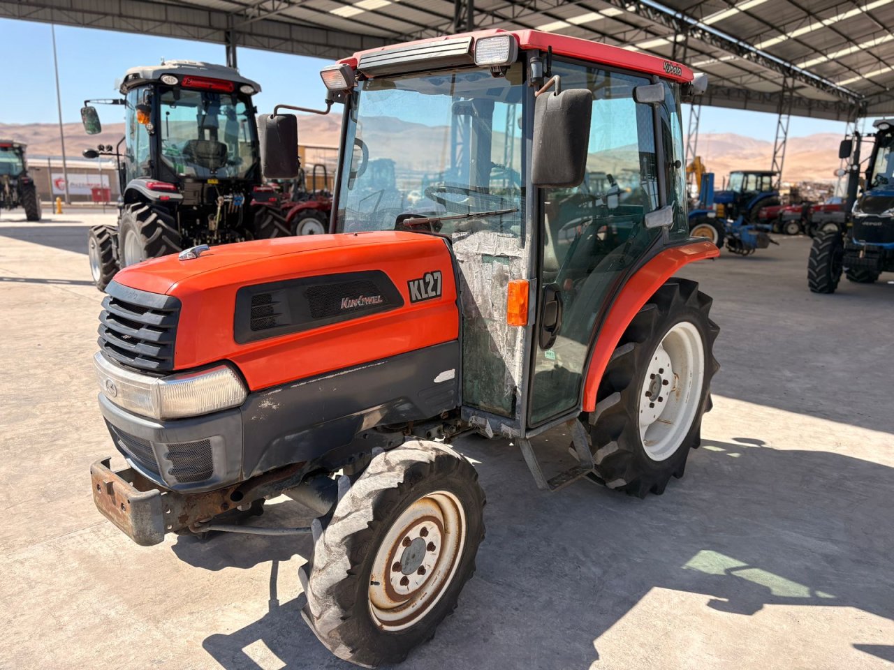 KUBOTA KL27