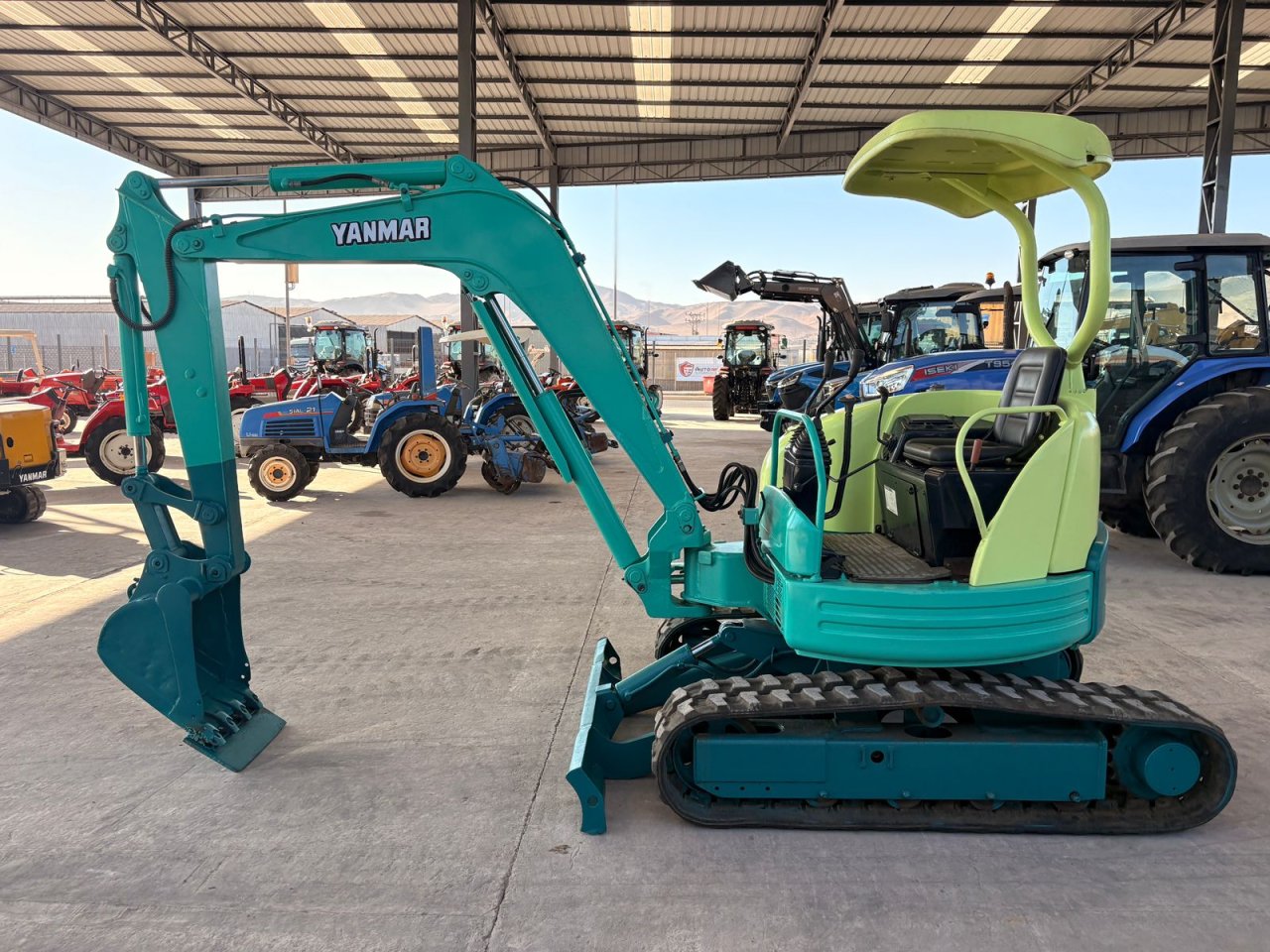 YANMAR VIO30