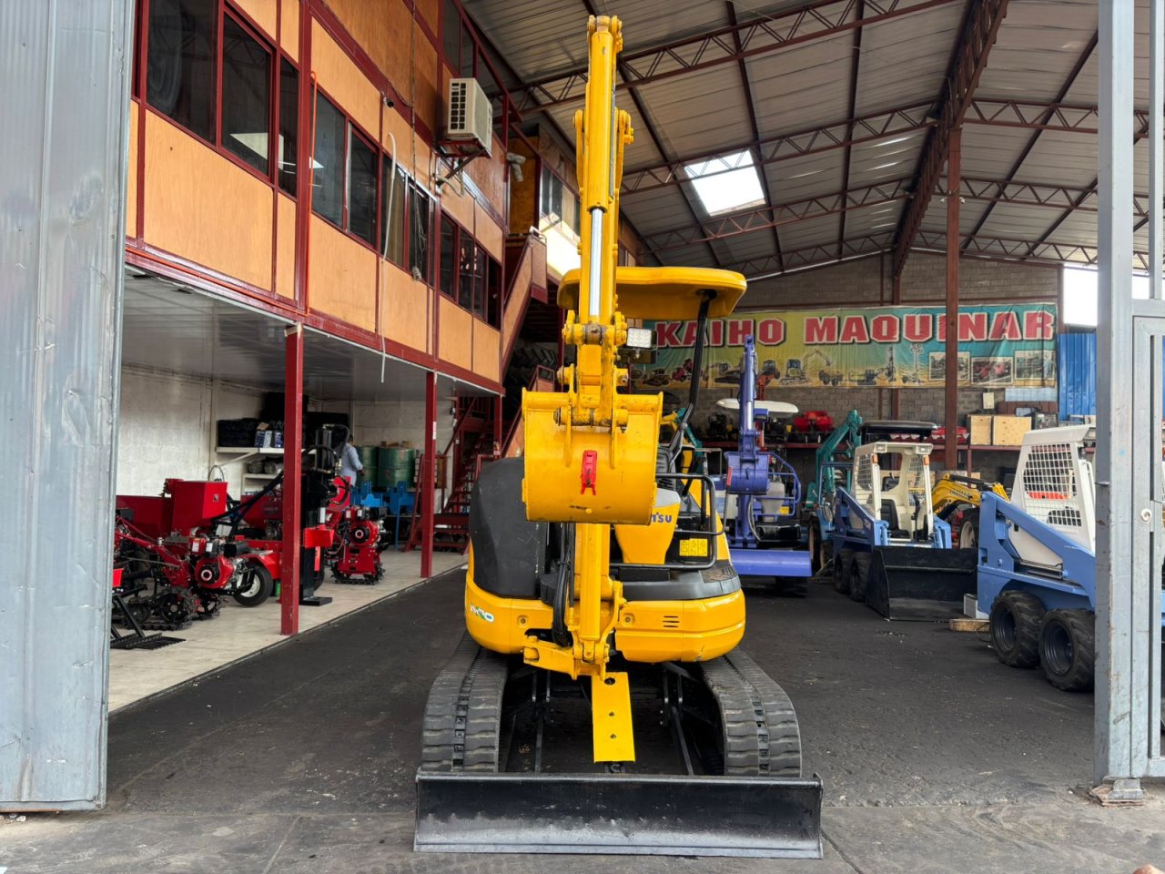 KOMATSU PC20MR-1