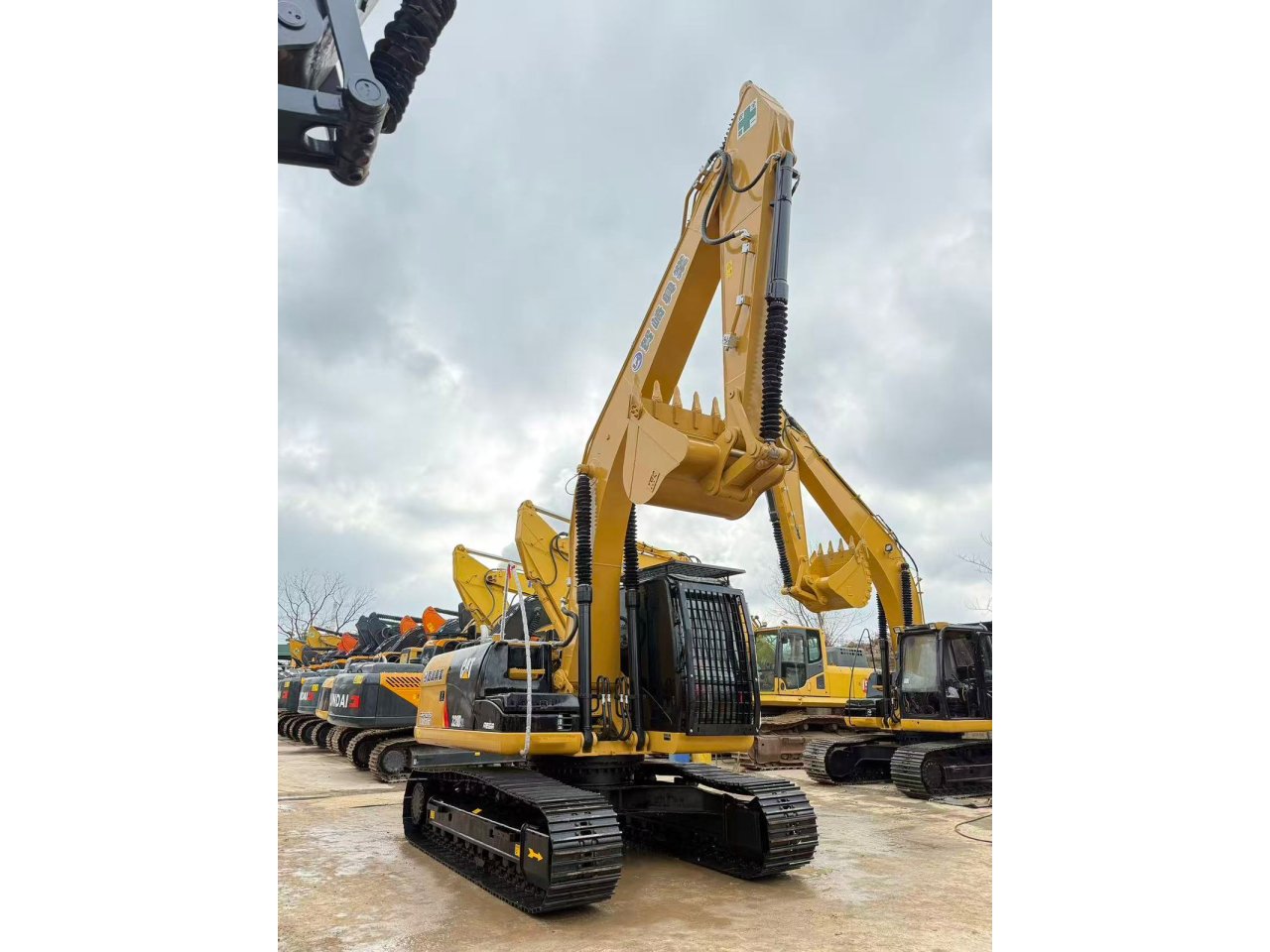 EXCAVADORA CAT 320D2L(00309)