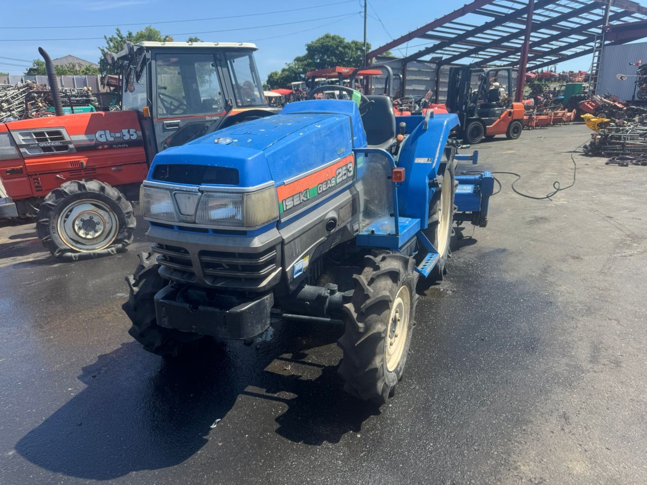 ISEKI TG253