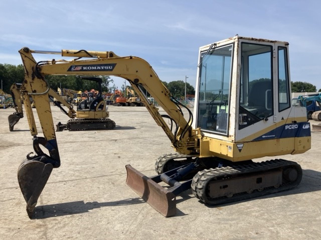 KOMATSU PC20-6